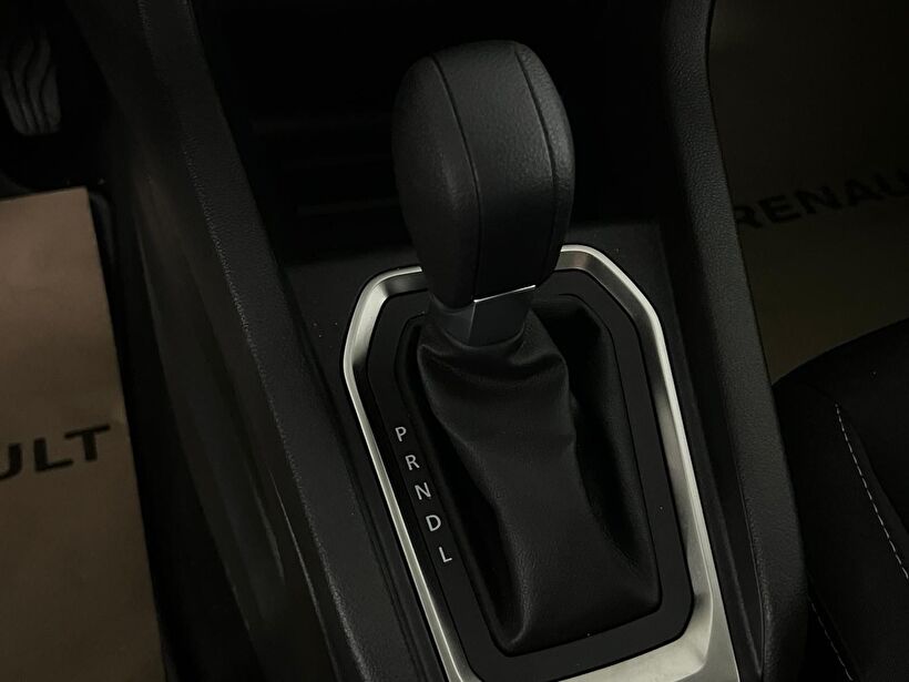 2026 Benzin Otomatik Renault Clio Gri Kemal Tepretoğulları Otomotiv Sanayi Ve Tic. A.Ş.