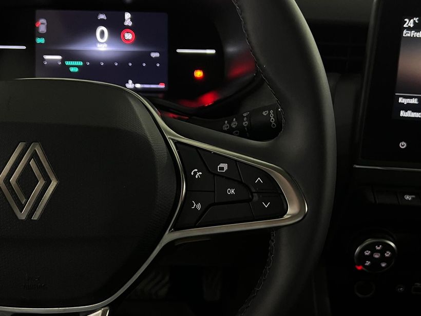 2026 Benzin Otomatik Renault Clio Gri Kemal Tepretoğulları Otomotiv Sanayi Ve Tic. A.Ş.
