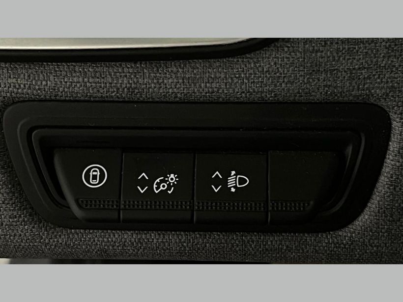 2026 Benzin Otomatik Renault Clio Gri Kemal Tepretoğulları Otomotiv Sanayi Ve Tic. A.Ş.
