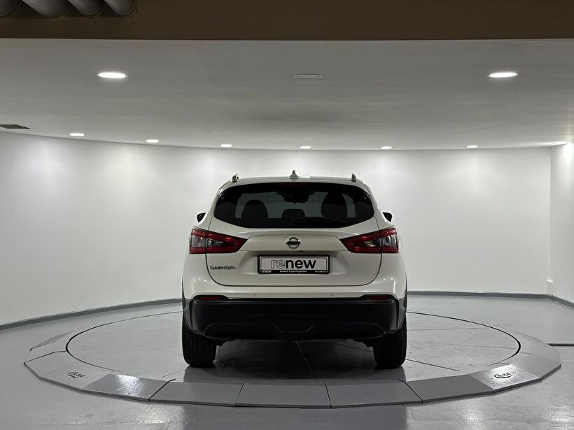 2018 Benzin Otomatik Nissan Qashqai Beyaz Kemal Tepretoğulları Otomotiv Sanayi Ve Tic. A.Ş.