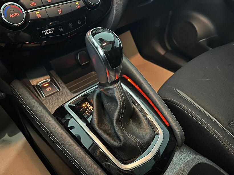 2018 Benzin Otomatik Nissan Qashqai Beyaz Kemal Tepretoğulları Otomotiv Sanayi Ve Tic. A.Ş.