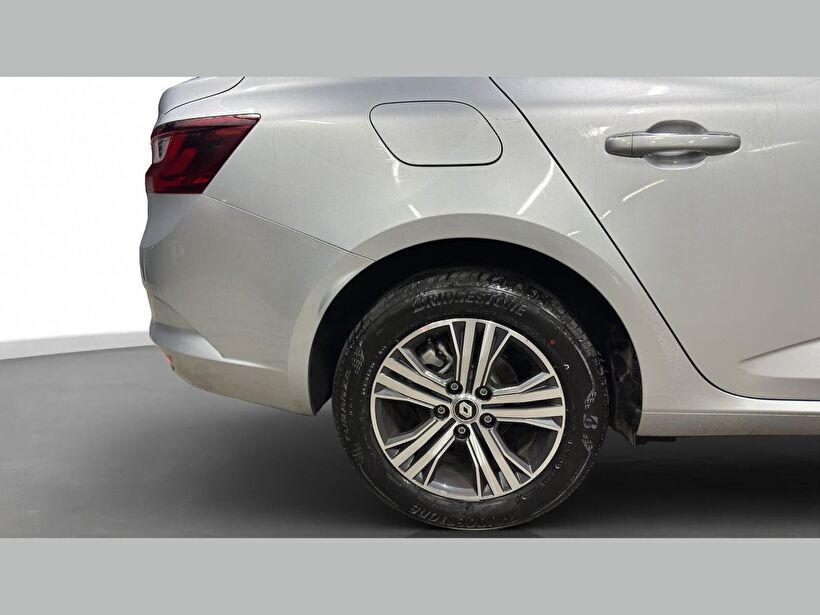 2024 Benzin Otomatik Renault Megane Gri Kemal Tepretoğulları Otomotiv Sanayi Ve Tic. A.Ş.