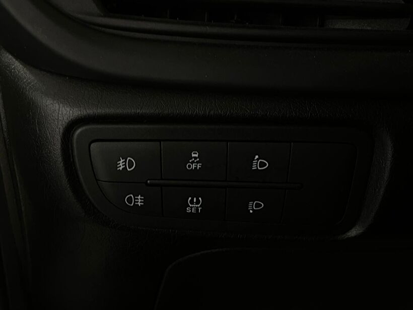 2023 Benzin Manuel Fiat Egea Cross Beyaz Kemal Tepretoğulları Otomotiv Sanayi Ve Tic. A.Ş.