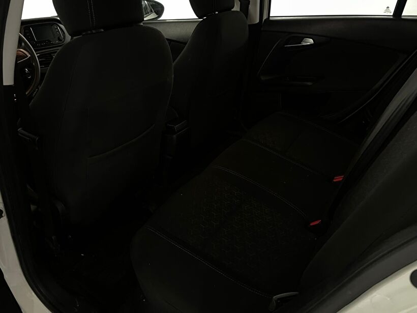2023 Benzin Manuel Fiat Egea Cross Beyaz Kemal Tepretoğulları Otomotiv Sanayi Ve Tic. A.Ş.