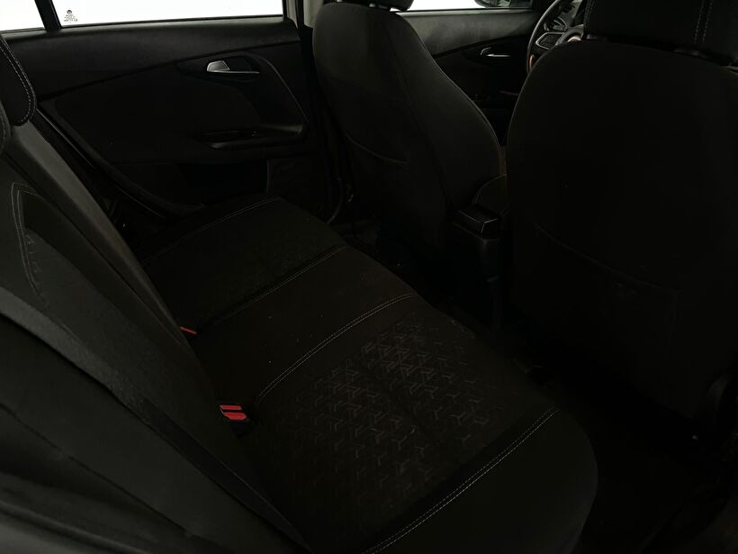 2023 Benzin Manuel Fiat Egea Cross Beyaz Kemal Tepretoğulları Otomotiv Sanayi Ve Tic. A.Ş.