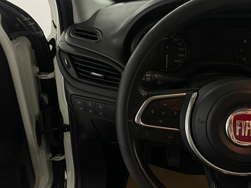2023 Benzin Manuel Fiat Egea Cross Beyaz Kemal Tepretoğulları Otomotiv Sanayi Ve Tic. A.Ş.