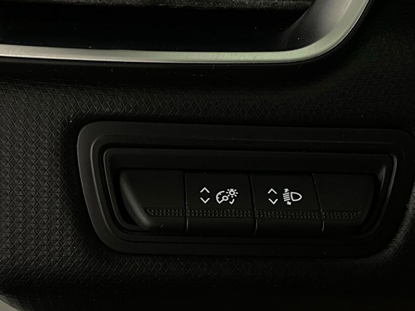 2021 Benzin Otomatik Renault Clio Beyaz Kemal Tepretoğulları Otomotiv Sanayi Ve Tic. A.Ş.