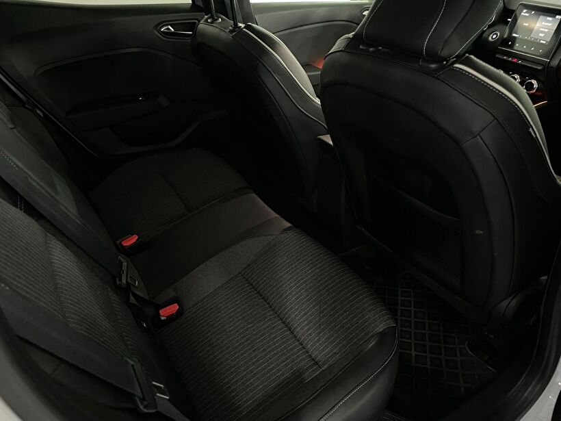 2021 Benzin Otomatik Renault Clio Beyaz Kemal Tepretoğulları Otomotiv Sanayi Ve Tic. A.Ş.
