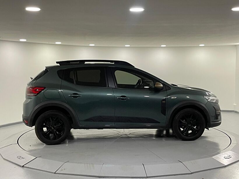 2025 Benzin Otomatik Dacia Sandero Stepway Yeşil Kemal Tepretoğulları Otomotiv Sanayi Ve Tic. A.Ş.