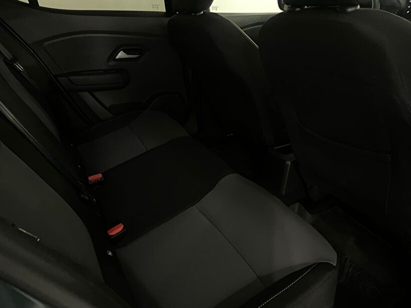 2025 Benzin Otomatik Dacia Sandero Stepway Yeşil Kemal Tepretoğulları Otomotiv Sanayi Ve Tic. A.Ş.