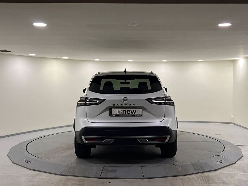 2025 MHEV Otomatik Nissan Qashqai Beyaz Kemal Tepretoğulları Otomotiv Sanayi Ve Tic. A.Ş.