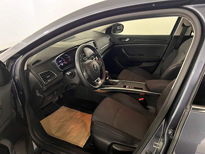 2024 Benzin Otomatik Renault Megane Gri Kemal Tepretoğulları Otomotiv Sanayi Ve Tic. A.Ş.