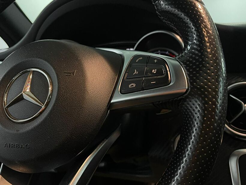 2016 Dizel Otomatik Mercedes-Benz A Serisi Siyah Kemal Tepretoğulları Otomotiv Sanayi Ve Tic. A.Ş.