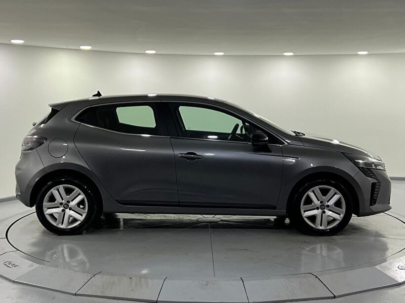 2026 Benzin Otomatik Renault Clio Gri Kemal Tepretoğulları Otomotiv Sanayi Ve Tic. A.Ş.
