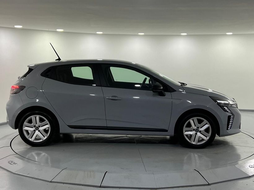 2026 Benzin Otomatik Renault Clio Gri Kemal Tepretoğulları Otomotiv Sanayi Ve Tic. A.Ş.