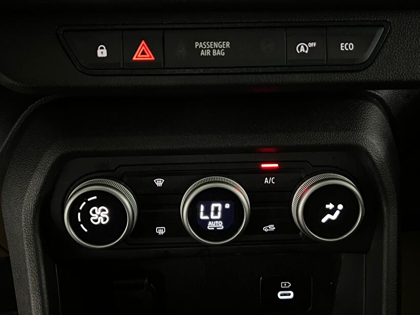 2025 Benzin Otomatik Dacia Sandero Stepway Beyaz Kemal Tepretoğulları Otomotiv Sanayi Ve Tic. A.Ş.