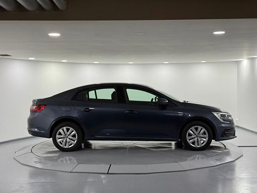2025 Benzin Otomatik Renault Megane Gri Kemal Tepretoğulları Otomotiv Sanayi Ve Tic. A.Ş.