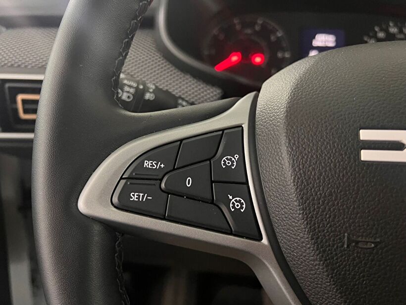 2025 Benzin Otomatik Dacia Sandero Stepway Beyaz Kemal Tepretoğulları Otomotiv Sanayi Ve Tic. A.Ş.