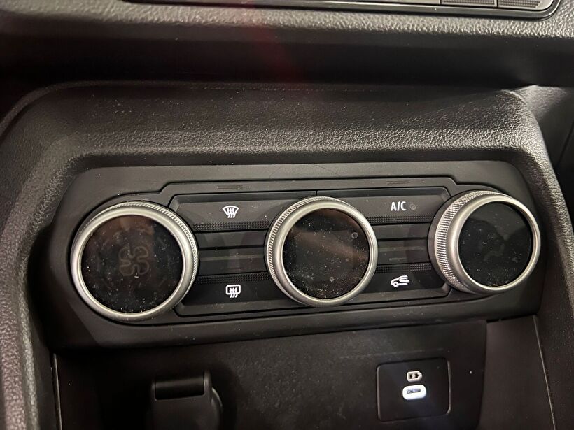 2025 Benzin Otomatik Dacia Sandero Stepway Beyaz Kemal Tepretoğulları Otomotiv Sanayi Ve Tic. A.Ş.