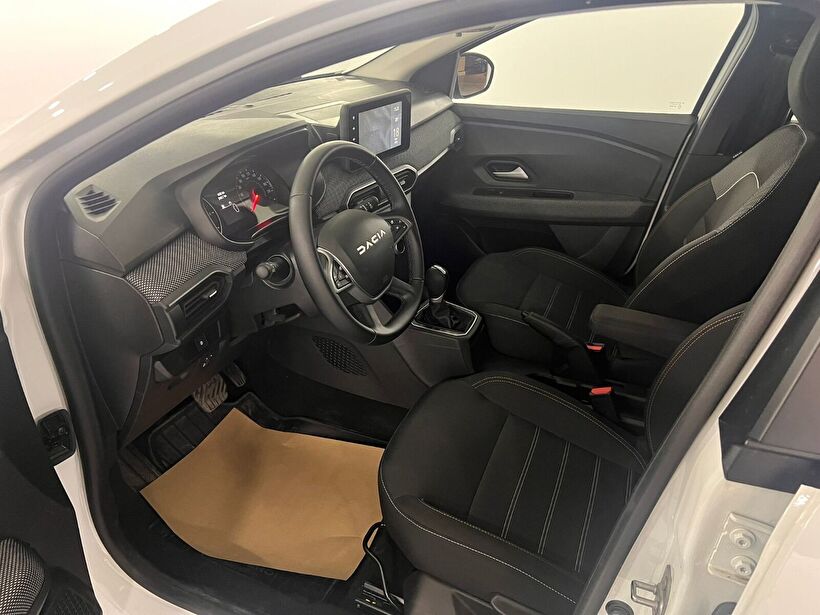 2025 Benzin Otomatik Dacia Sandero Stepway Beyaz Kemal Tepretoğulları Otomotiv Sanayi Ve Tic. A.Ş.
