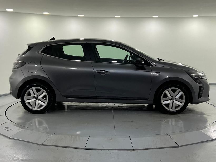 2025 Benzin Otomatik Renault Clio Gri Kemal Tepretoğulları Otomotiv Sanayi Ve Tic. A.Ş.