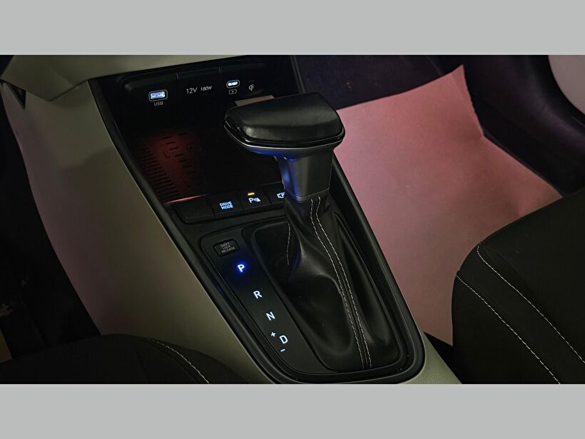 2025 Benzin Otomatik Hyundai i20 Gri Kemal Tepretoğulları Otomotiv Sanayi Ve Tic. A.Ş.