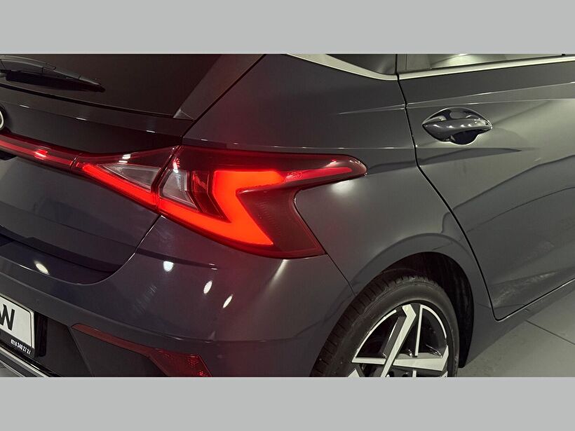 2025 Benzin Otomatik Hyundai i20 Gri Kemal Tepretoğulları Otomotiv Sanayi Ve Tic. A.Ş.