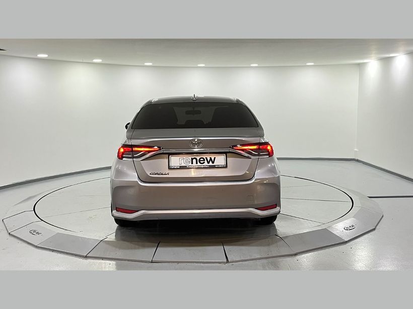 2020 Benzin Otomatik Toyota Corolla Gümüş Gri Kemal Tepretoğulları Otomotiv Sanayi Ve Tic. A.Ş.