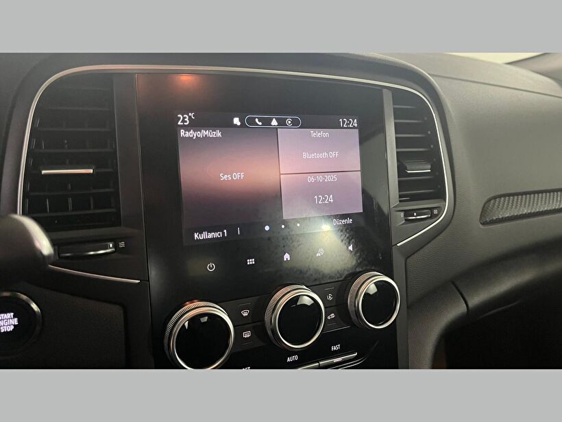 2024 Benzin Otomatik Renault Megane Gri Kemal Tepretoğulları Otomotiv Sanayi Ve Tic. A.Ş.