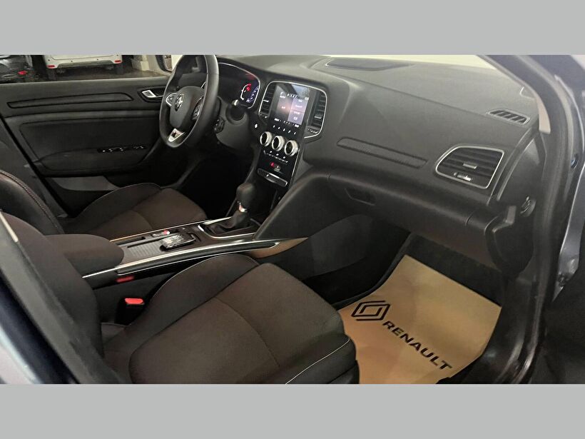 2024 Benzin Otomatik Renault Megane Gri Kemal Tepretoğulları Otomotiv Sanayi Ve Tic. A.Ş.