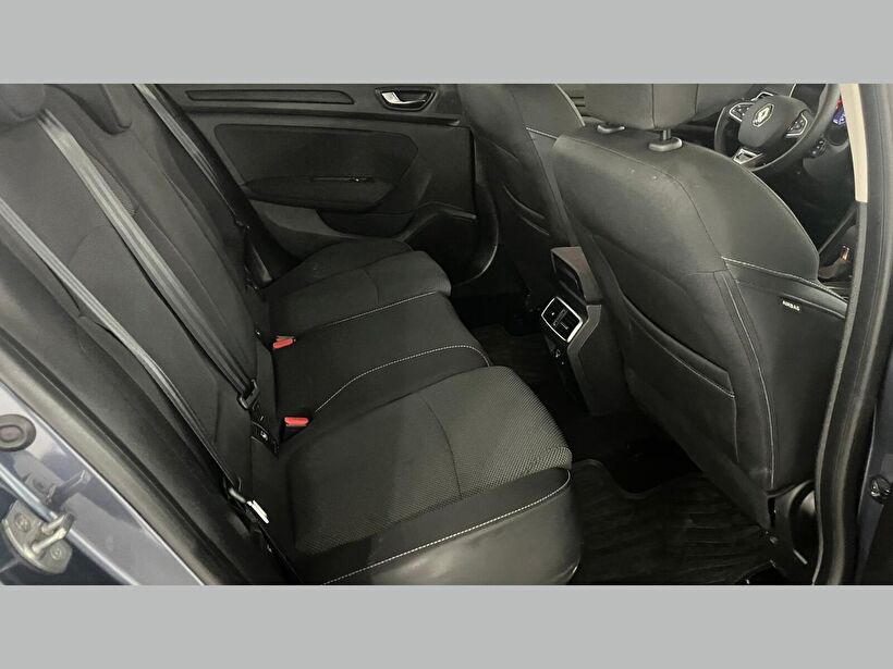 2024 Benzin Otomatik Renault Megane Gri Kemal Tepretoğulları Otomotiv Sanayi Ve Tic. A.Ş.