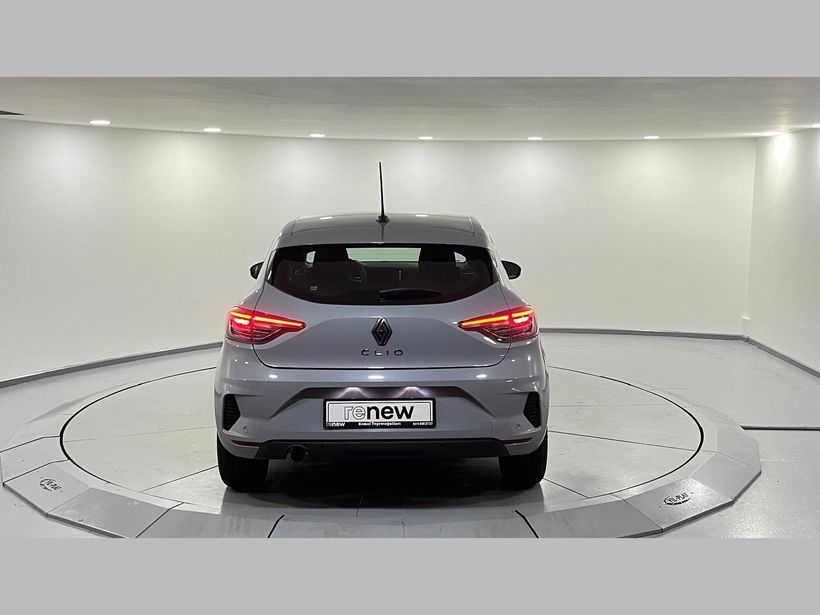 2026 Benzin Otomatik Renault Clio Gri Kemal Tepretoğulları Otomotiv Sanayi Ve Tic. A.Ş.
