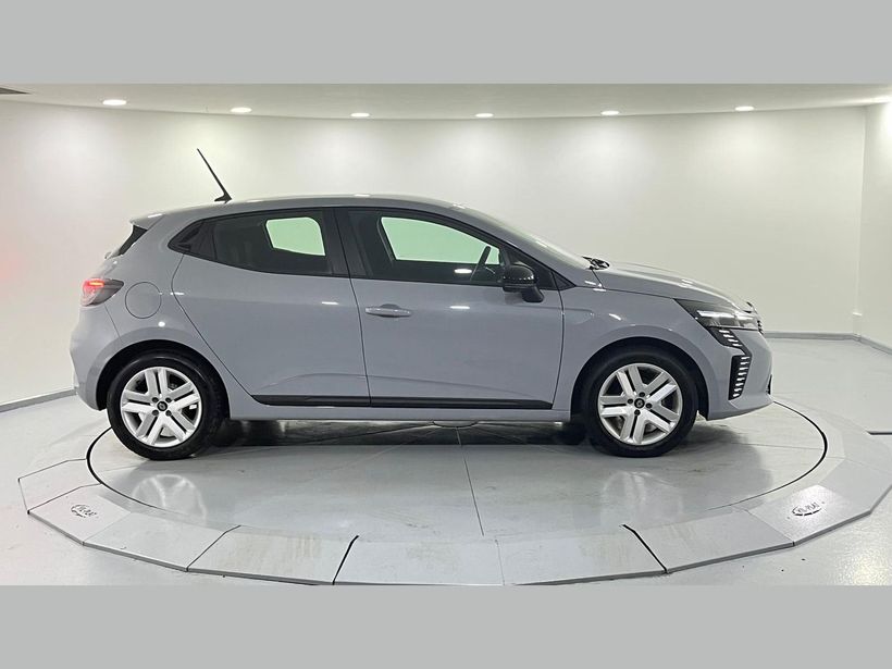 2026 Benzin Otomatik Renault Clio Gri Kemal Tepretoğulları Otomotiv Sanayi Ve Tic. A.Ş.