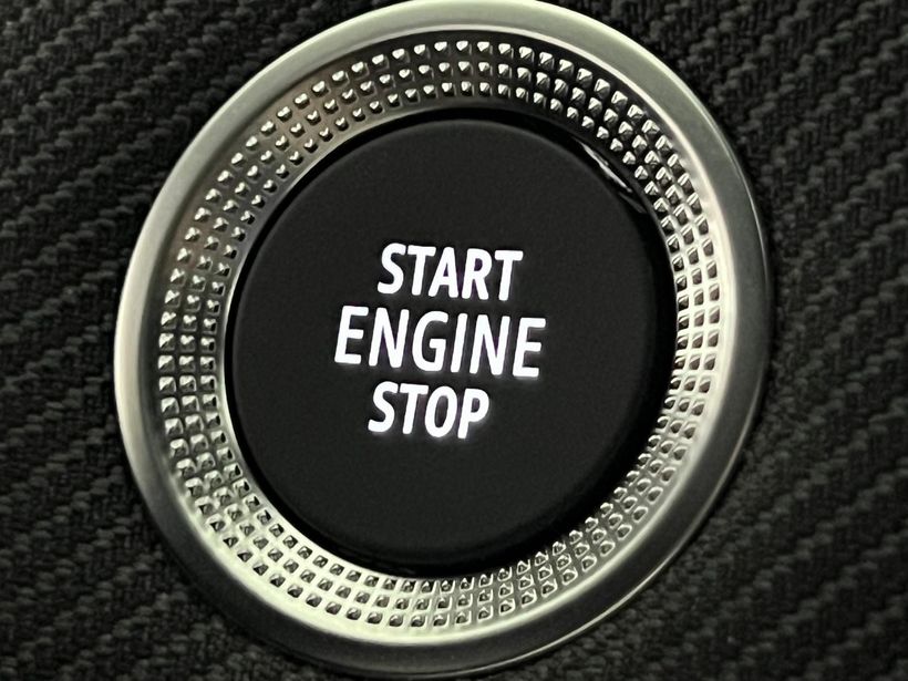 2025 Benzin Otomatik Renault Clio Beyaz Kemal Tepretoğulları Otomotiv Sanayi Ve Tic. A.Ş.