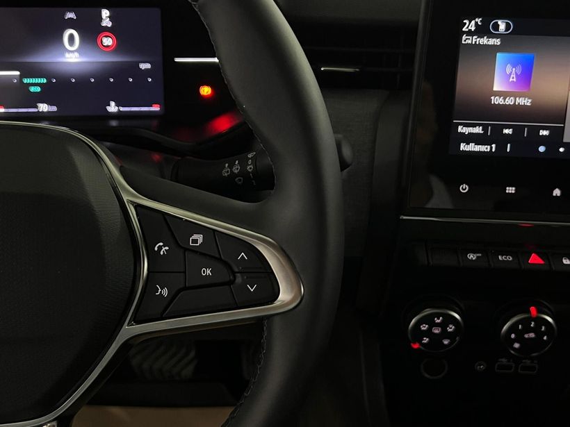 2026 Benzin Otomatik Renault Clio Gri Kemal Tepretoğulları Otomotiv Sanayi Ve Tic. A.Ş.