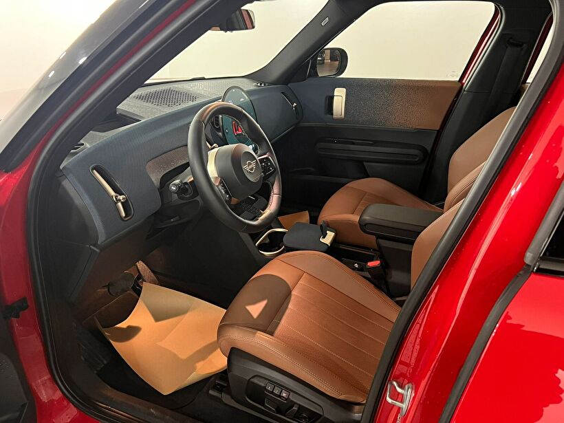2025 Elektrik Otomatik Mini Countryman E Kırmızı Kemal Tepretoğulları Otomotiv Sanayi Ve Tic. A.Ş.