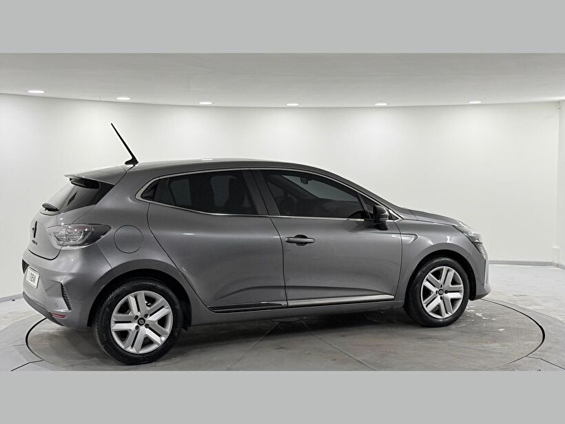 2024 Benzin Otomatik Renault Clio Gri Kemal Tepretoğulları Otomotiv Sanayi Ve Tic. A.Ş.