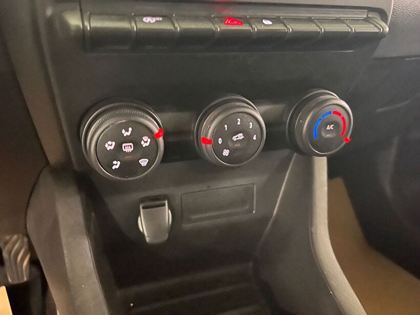 2023 Benzin Manuel Renault Clio Beyaz Kemal Tepretoğulları Otomotiv Sanayi Ve Tic. A.Ş.