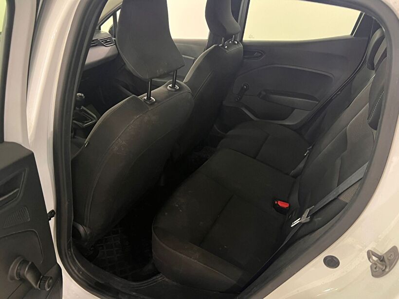 2023 Benzin Manuel Renault Clio Beyaz Kemal Tepretoğulları Otomotiv Sanayi Ve Tic. A.Ş.