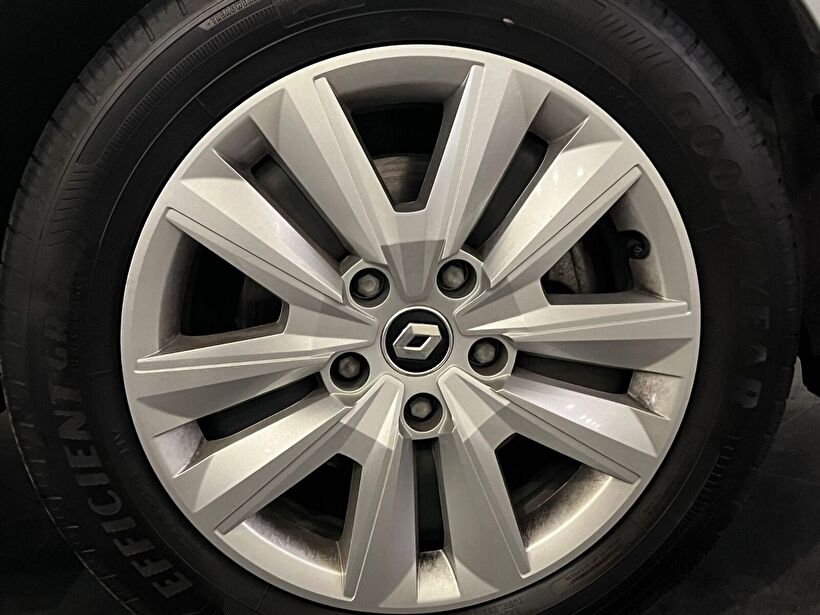 2025 Benzin Otomatik Renault Megane Gri Kemal Tepretoğulları Otomotiv Sanayi Ve Tic. A.Ş.