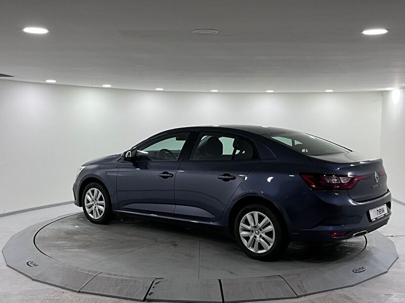 2025 Benzin Otomatik Renault Megane Gri Kemal Tepretoğulları Otomotiv Sanayi Ve Tic. A.Ş.