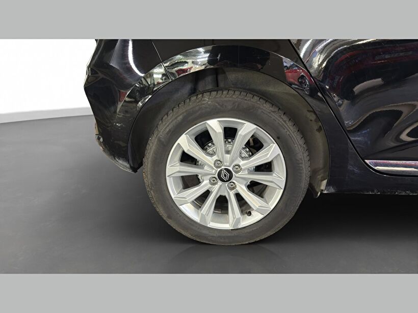 2024 Benzin Otomatik Renault Clio Siyah Kemal Tepretoğulları Otomotiv Sanayi Ve Tic. A.Ş.