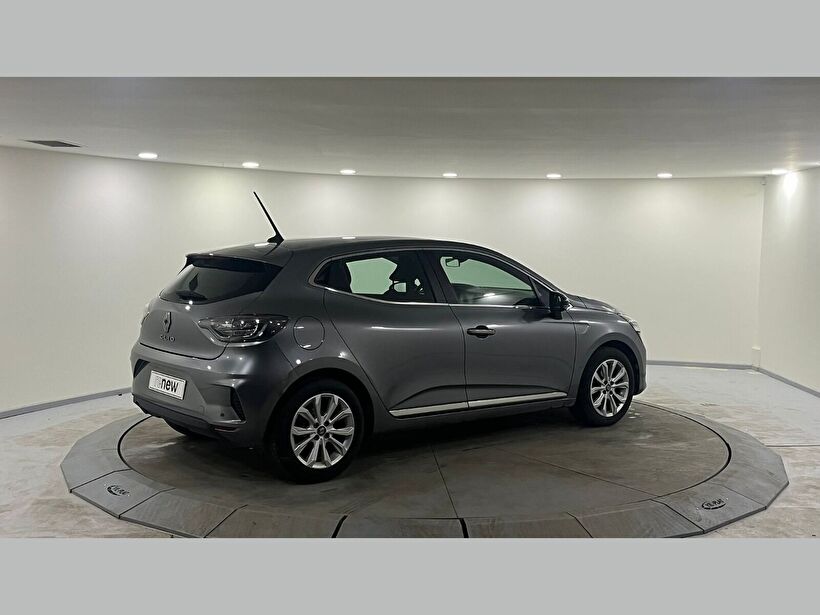 2024 Benzin Otomatik Renault Clio Gri Kemal Tepretoğulları Otomotiv Sanayi Ve Tic. A.Ş.