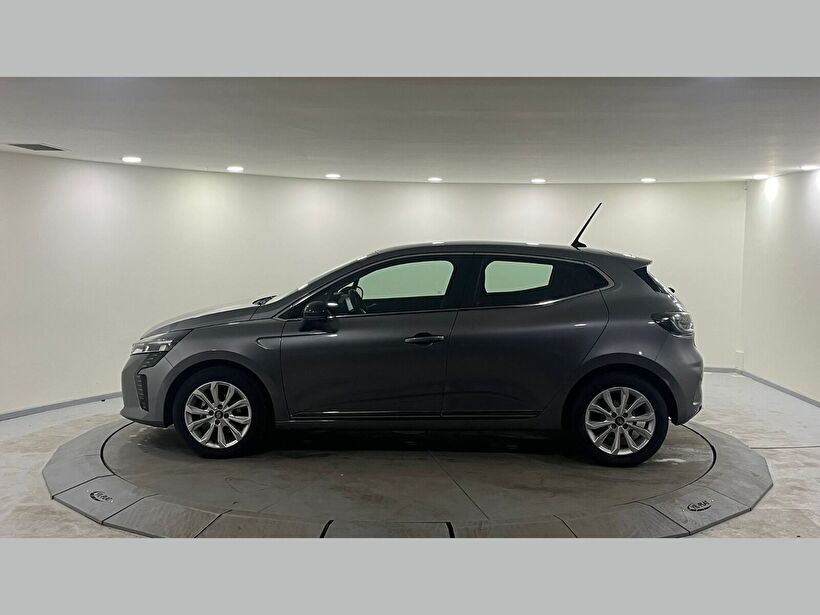 2024 Benzin Otomatik Renault Clio Gri Kemal Tepretoğulları Otomotiv Sanayi Ve Tic. A.Ş.