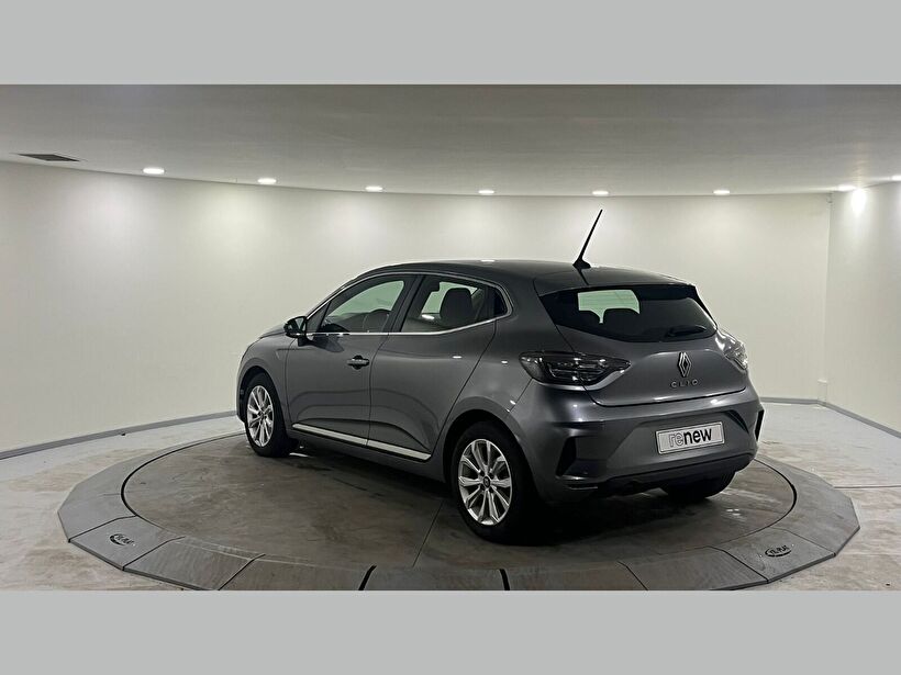 2024 Benzin Otomatik Renault Clio Gri Kemal Tepretoğulları Otomotiv Sanayi Ve Tic. A.Ş.