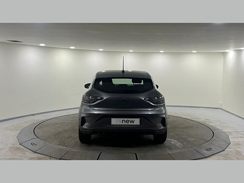 2024 Benzin Otomatik Renault Clio Gri Kemal Tepretoğulları Otomotiv Sanayi Ve Tic. A.Ş.