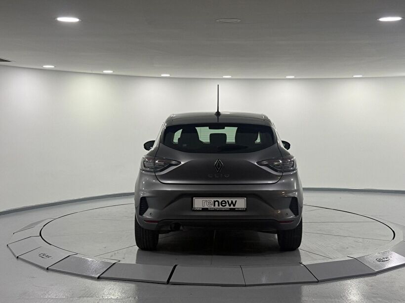 2025 Benzin Otomatik Renault Clio Gri Kemal Tepretoğulları Otomotiv Sanayi Ve Tic. A.Ş.
