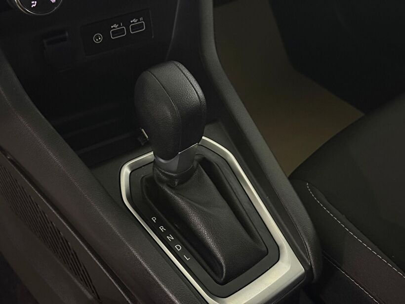 2025 Benzin Otomatik Renault Clio Gri Kemal Tepretoğulları Otomotiv Sanayi Ve Tic. A.Ş.