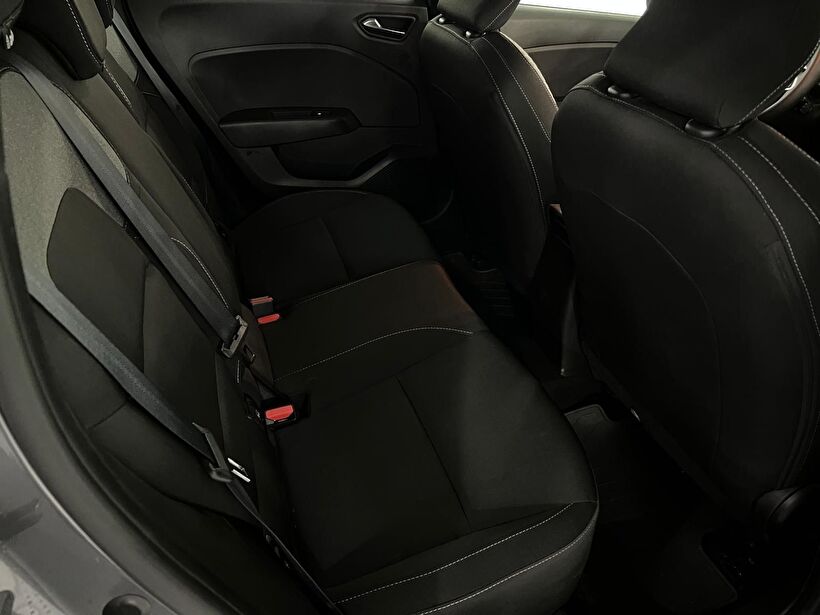 2026 Benzin Otomatik Renault Clio Gri Kemal Tepretoğulları Otomotiv Sanayi Ve Tic. A.Ş.