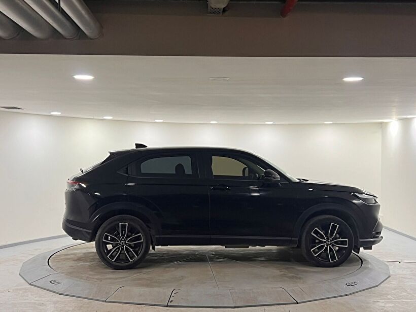 2022 Hybrid Otomatik Honda HR-V Siyah Kemal Tepretoğulları Otomotiv Sanayi Ve Tic. A.Ş.